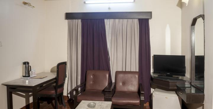 Saluja Residency Otel Siliguri Dış mekan fotoğraf
