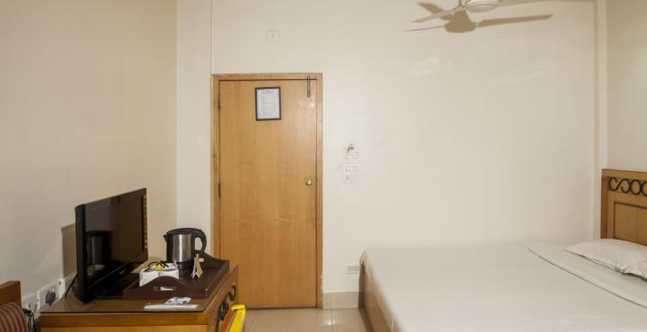 Saluja Residency Otel Siliguri Dış mekan fotoğraf