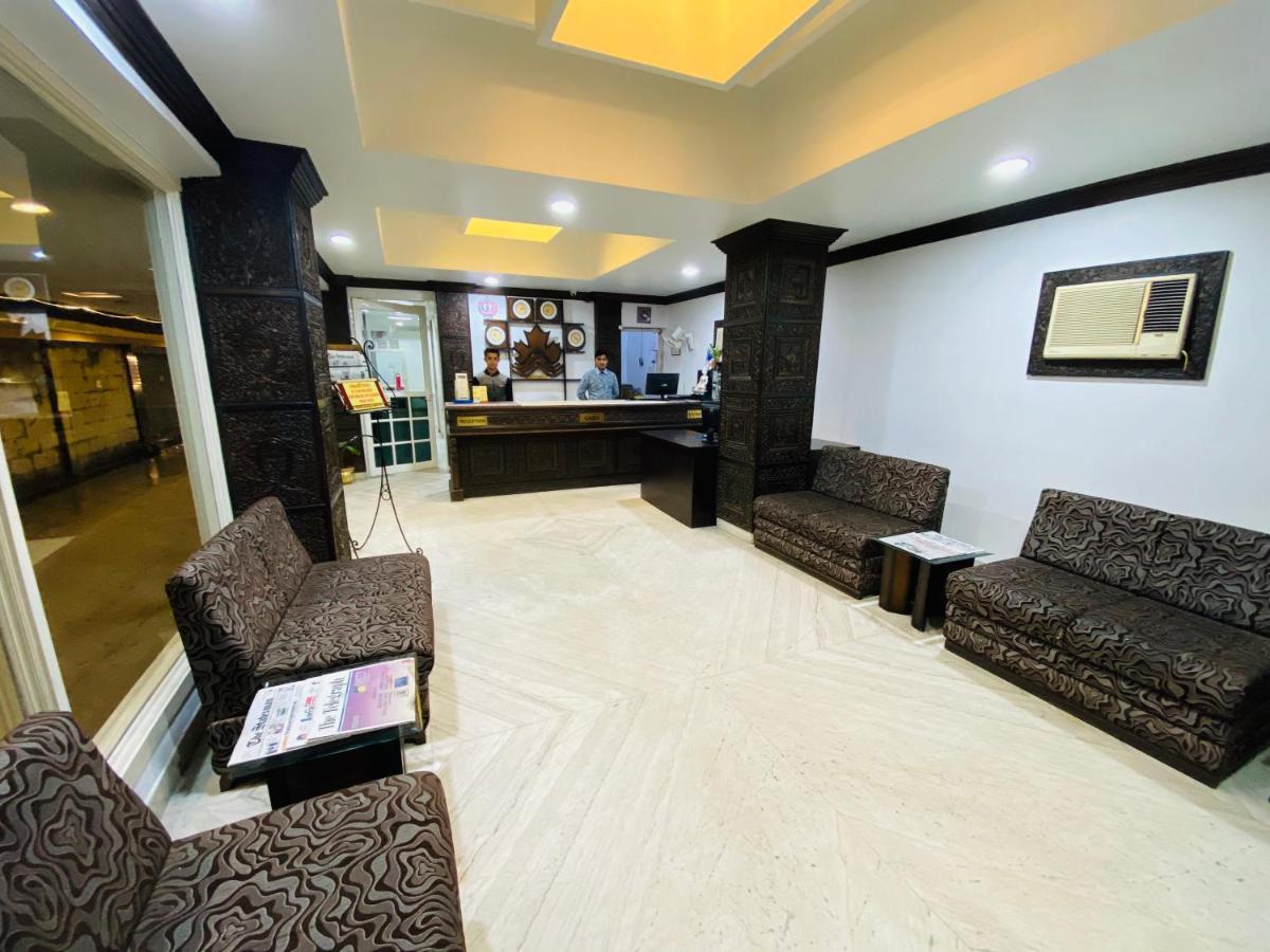 Saluja Residency Otel Siliguri Dış mekan fotoğraf