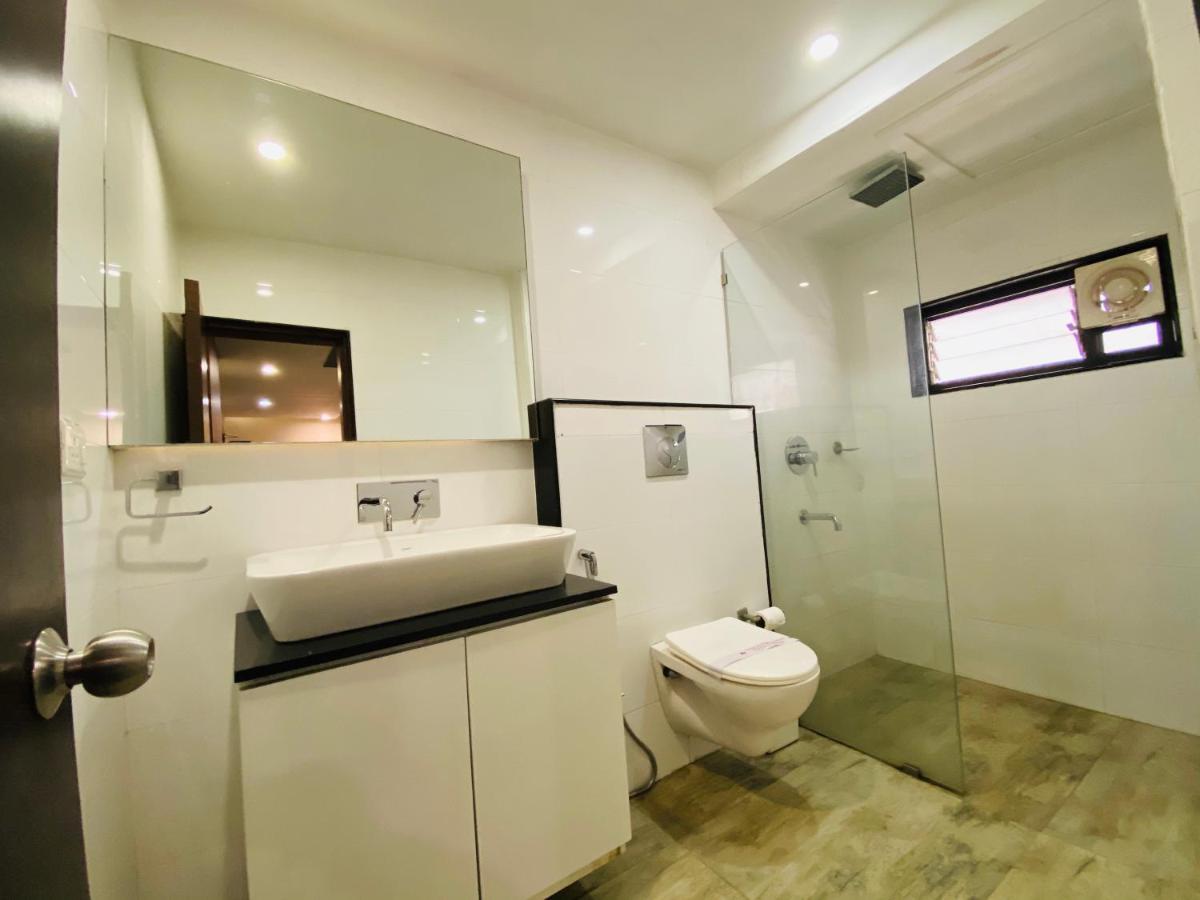 Saluja Residency Otel Siliguri Dış mekan fotoğraf