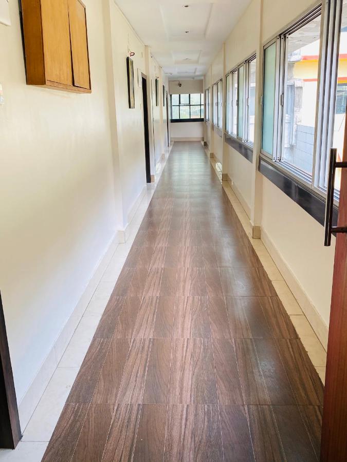 Saluja Residency Otel Siliguri Dış mekan fotoğraf